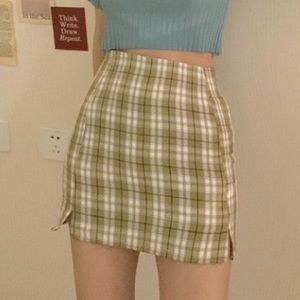 plaid skirt